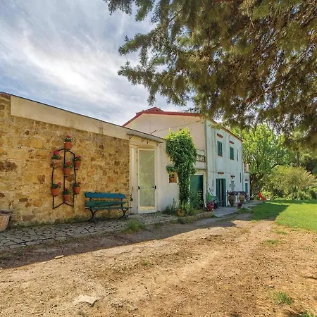 Biancolilla Apartment Alia