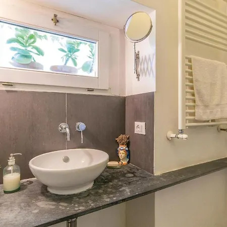 Biancolilla Apartment *